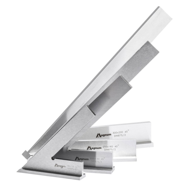 Kątownik ze stopką 45° MAGNUM 250x160 mm DIN 875/II