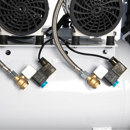 Kompresor bezolejowy w obudowie MAGNUM DT-1500/50Z